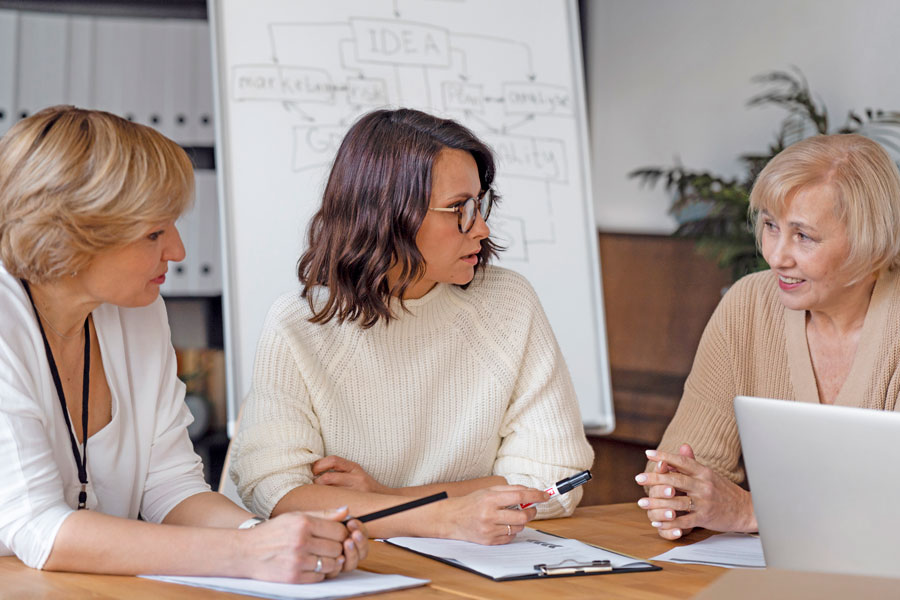 Curso para reforzar el liderazgo femenino personal y profesional Curso para reforzar el liderazgo femenino personal y profesional