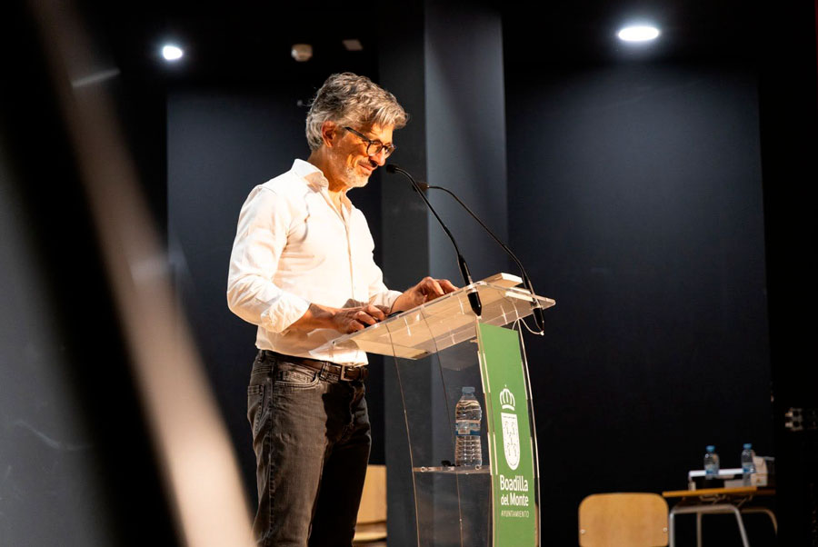 El filósofo Fabrice Hadjadj impartirá en Boadilla del Monte la conferencia 'El genio hispano' El filósofo Fabrice Hadjadj impartirá en Boadilla del Monte la conferencia 'El genio hispano'