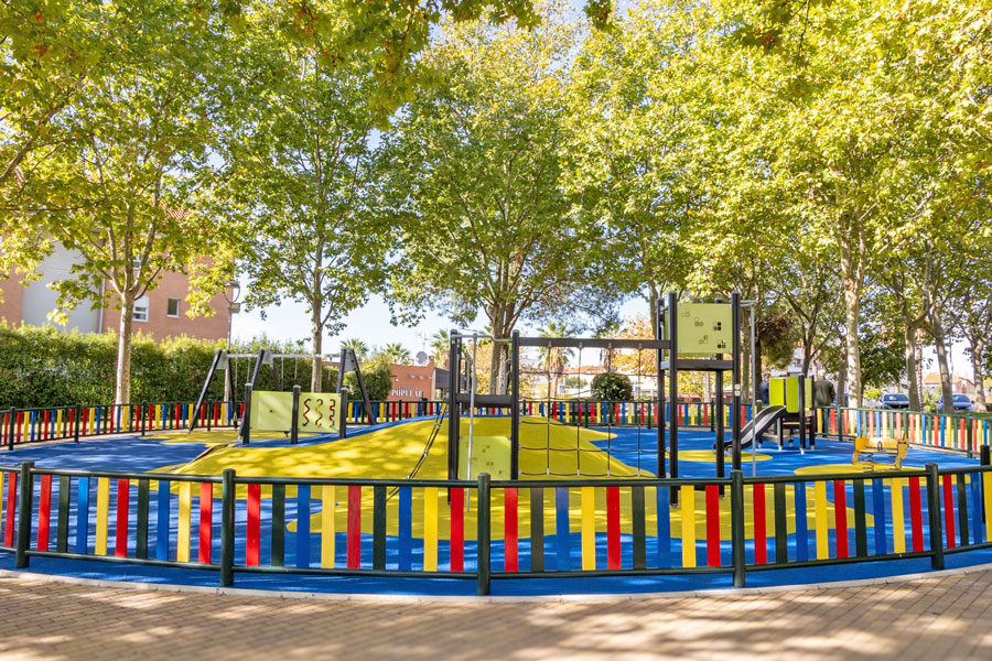 Parque Víctimas del Terrorismo de Boadilla del Monte: abierta la zona infantil después de la reforma Parque Víctimas del Terrorismo de Boadilla del Monte: abierta la zona infantil después de la reforma