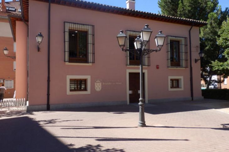 Como la biblioteca municipal, la boadillense sala de lectura 'La Millonaria' amplía horario de apertura hasta el 8 de febrero de 2015.