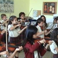 Instante del concierto de violín protagonizado por los más pequeños.